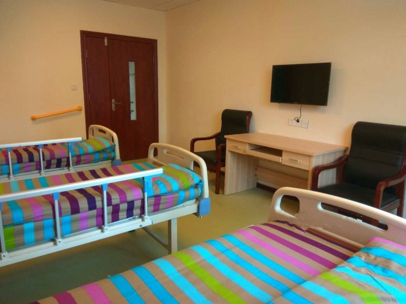 長沙市天心區(qū)康乃馨老年養(yǎng)護中心