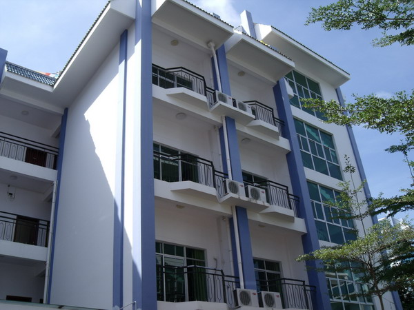 三亞頤和老年人護(hù)養(yǎng)服務(wù)中心