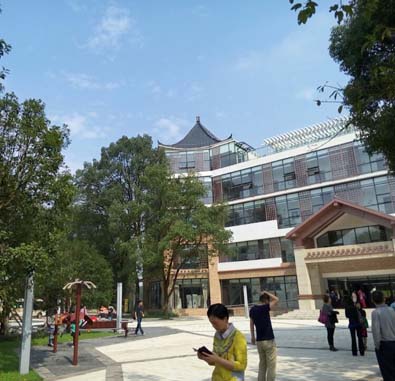 重報(bào)怡家人—樵坪護(hù)養(yǎng)中心 重報(bào)怡家人—樵坪護(hù)養(yǎng)中心