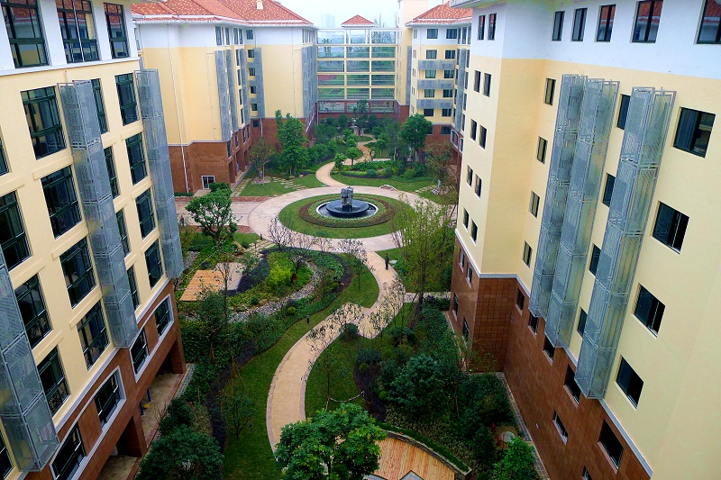 青杠老年護養(yǎng)中心