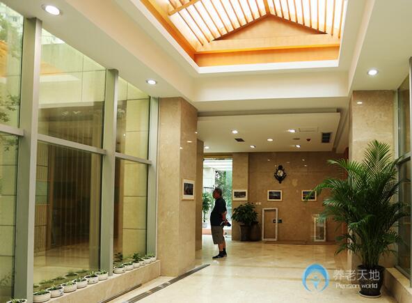 成都市金牛區(qū)西北橋社區(qū)長(zhǎng)康養(yǎng)老院 成都市金牛區(qū)西北橋社區(qū)長(zhǎng)康養(yǎng)老院