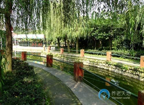 成都市金牛區(qū)銀發(fā)老年公寓 成都市金牛區(qū)銀發(fā)老年公寓