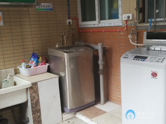 武漢市青山區(qū)怡江苑社區(qū)養(yǎng)老院 武漢市青山區(qū)怡江苑社區(qū)養(yǎng)老院