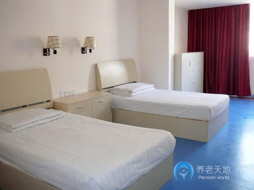 武漢市漢興陽(yáng)光老年護(hù)養(yǎng)中心