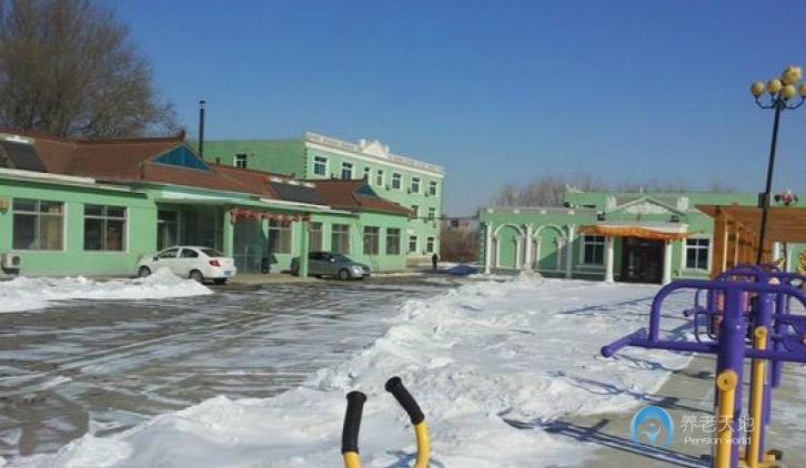 百樂(lè)居養(yǎng)育中心