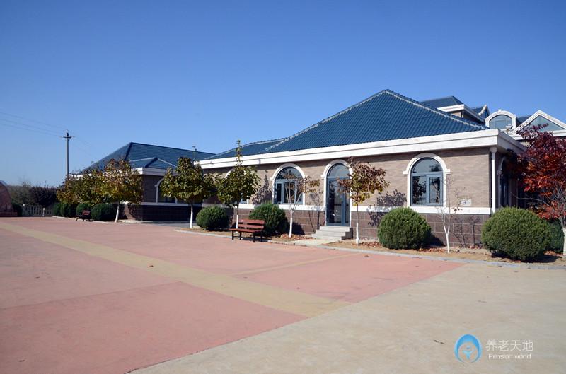 大連金州新區(qū)臥龍國際養(yǎng)老中心 大連金州新區(qū)臥龍國際養(yǎng)老中心