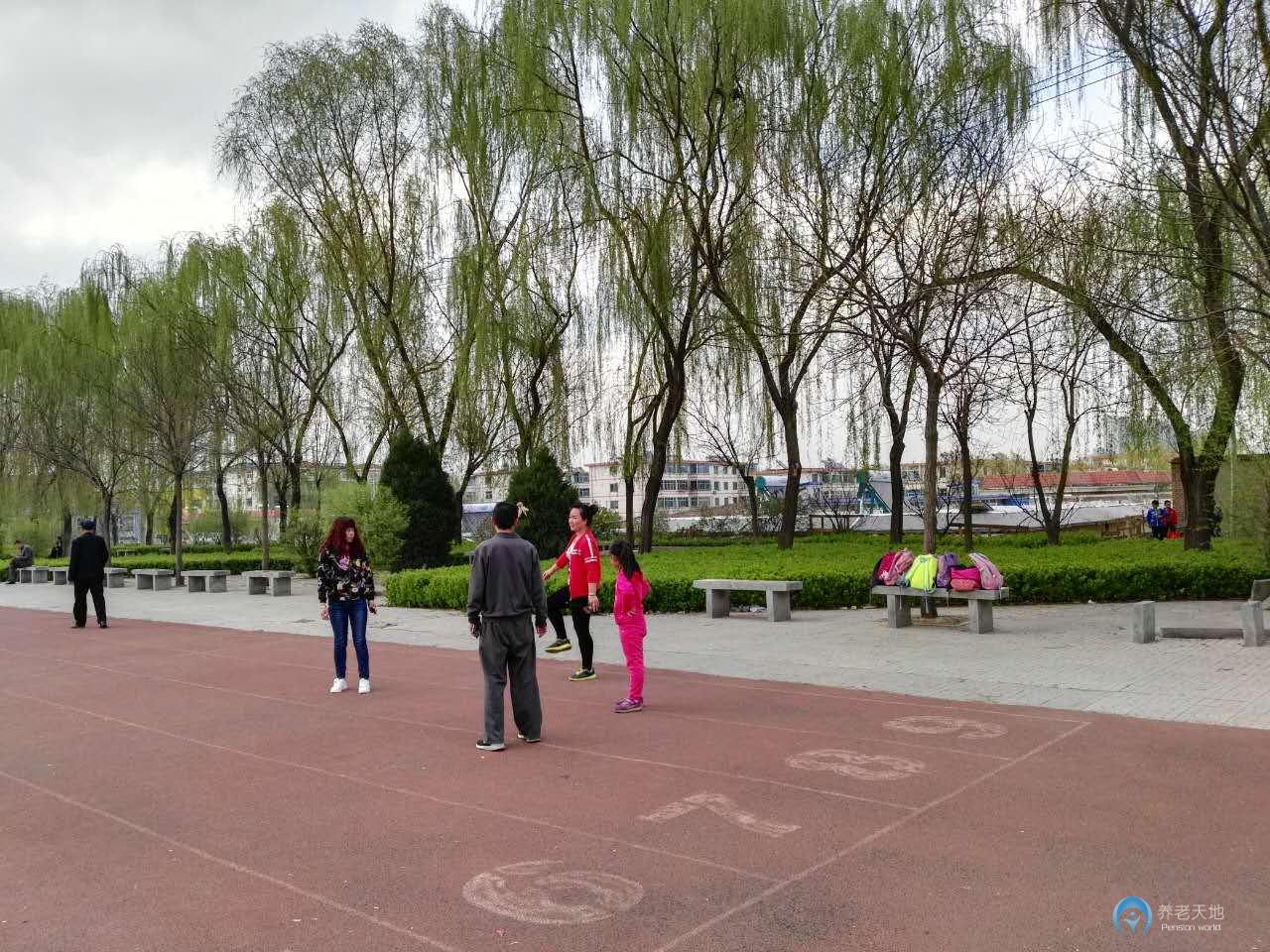 太原市尖草坪柴村社區(qū)養(yǎng)老院 太原市尖草坪柴村社區(qū)養(yǎng)老院