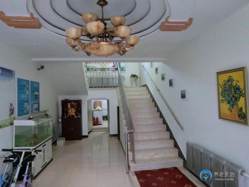 三一八老年公寓 三一八老年公寓