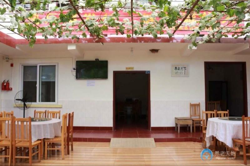 成都市洛帶八角井社區(qū)居家養(yǎng)老服務(wù)中心 成都市洛帶八角井社區(qū)居家養(yǎng)老服務(wù)中心