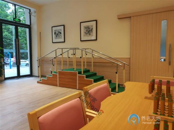 天河區(qū)谷豐梅花園老人康護(hù)服務(wù)中心 天河區(qū)谷豐梅花園老人康護(hù)服務(wù)中心