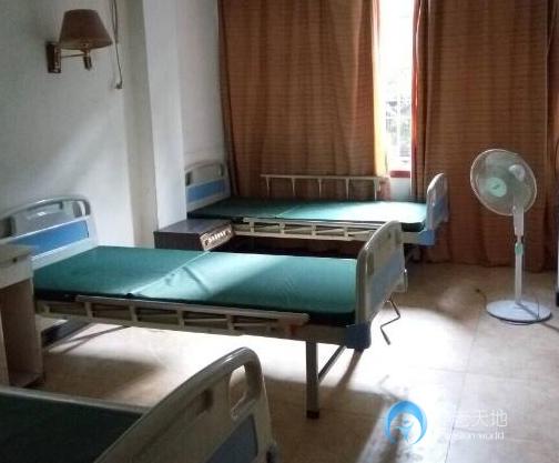 重慶永川區(qū)愛(ài)心老年公寓 重慶永川區(qū)愛(ài)心老年公寓