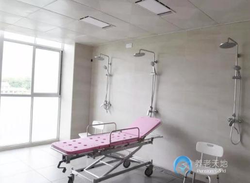 龍巖慈愛老年康養(yǎng)中心