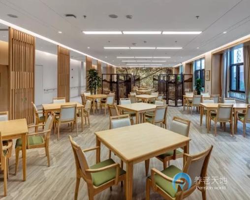 龍湖椿山萬樹上海閔行頤年公寓（暫停運(yùn)營(yíng)）