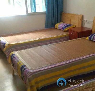 松樹(shù)橋養(yǎng)老院