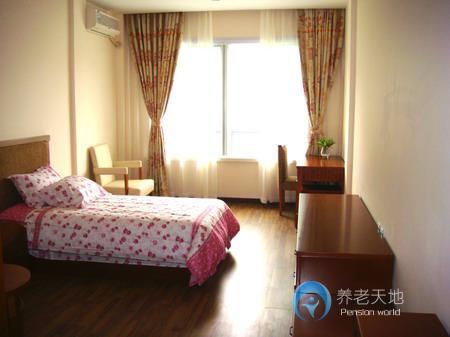 張家口市橋東區(qū)建興老年養(yǎng)護(hù)中心 張家口市橋東區(qū)建興老年養(yǎng)護(hù)中心