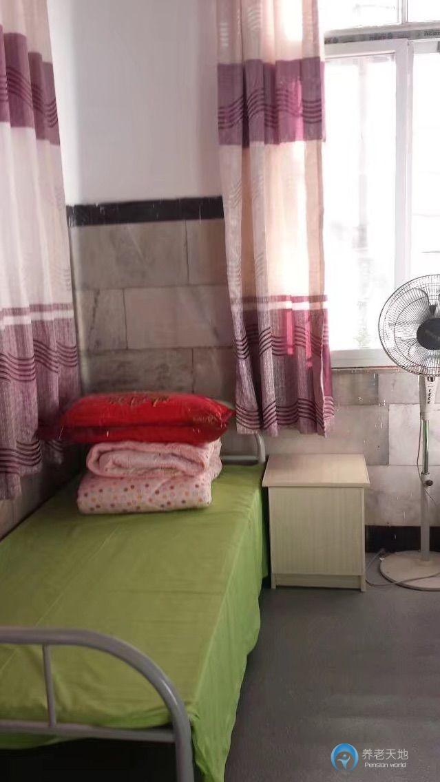 江岸區(qū)江中社區(qū)養(yǎng)老院