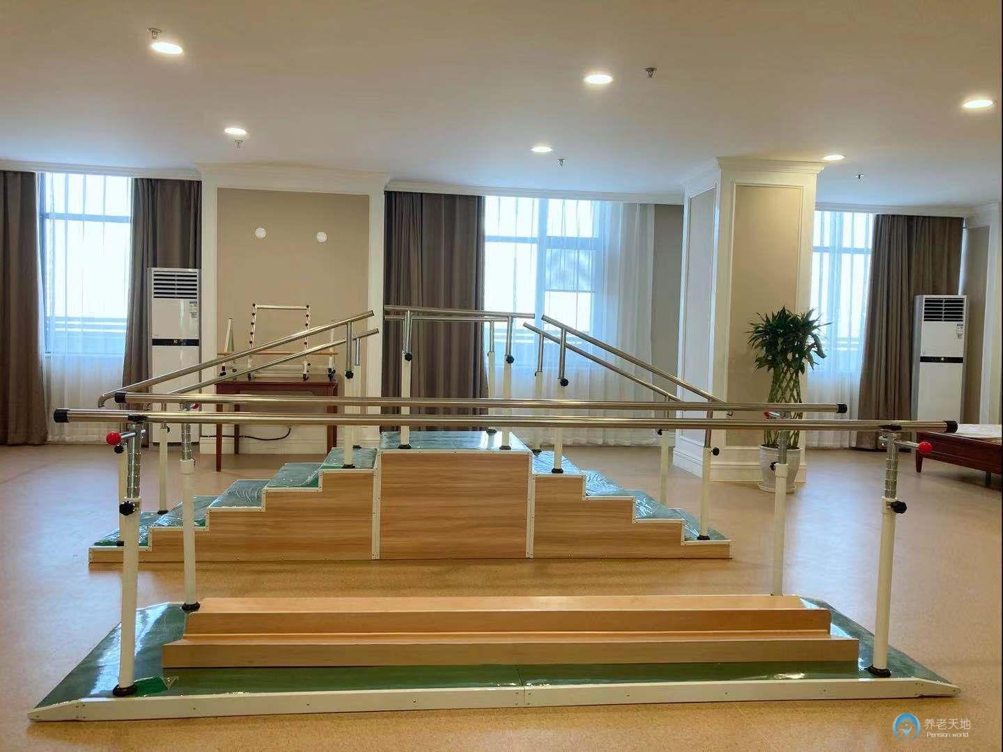 遠(yuǎn)洋椿萱茂·珉灣長者社區(qū)