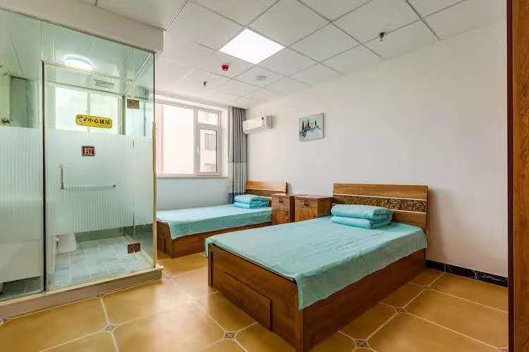 丹東黃?？祻?fù)養(yǎng)老院