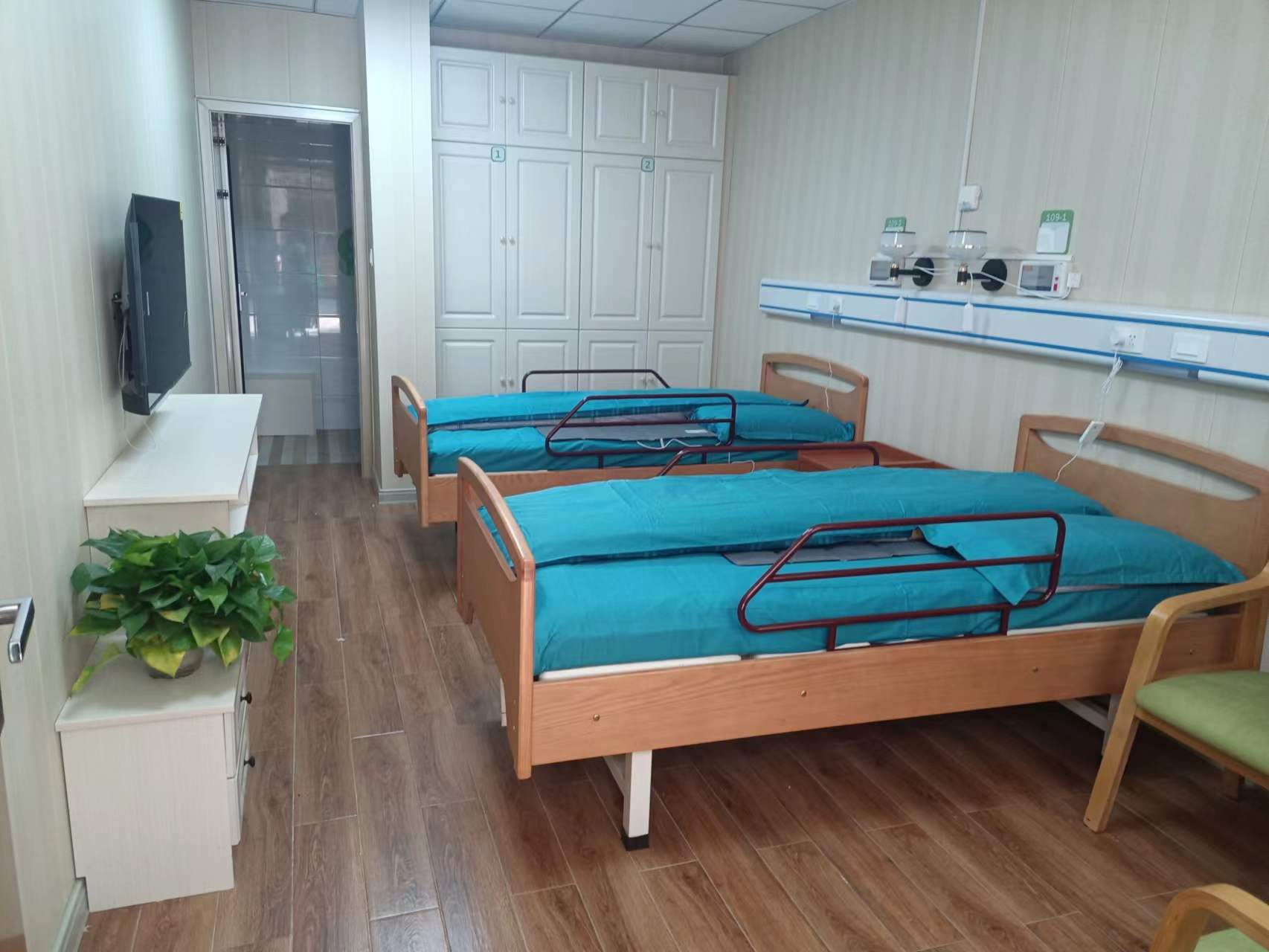 鐵路西村社區(qū)綜合養(yǎng)老服務中心