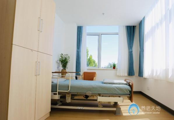 北京首開(kāi)寸草回龍觀(guān)養(yǎng)老院 北京首開(kāi)寸草回龍觀(guān)養(yǎng)老院