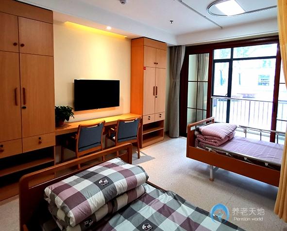 江蘇省南通市啟東市社會(huì)福利院 江蘇省南通市啟東市社會(huì)福利院