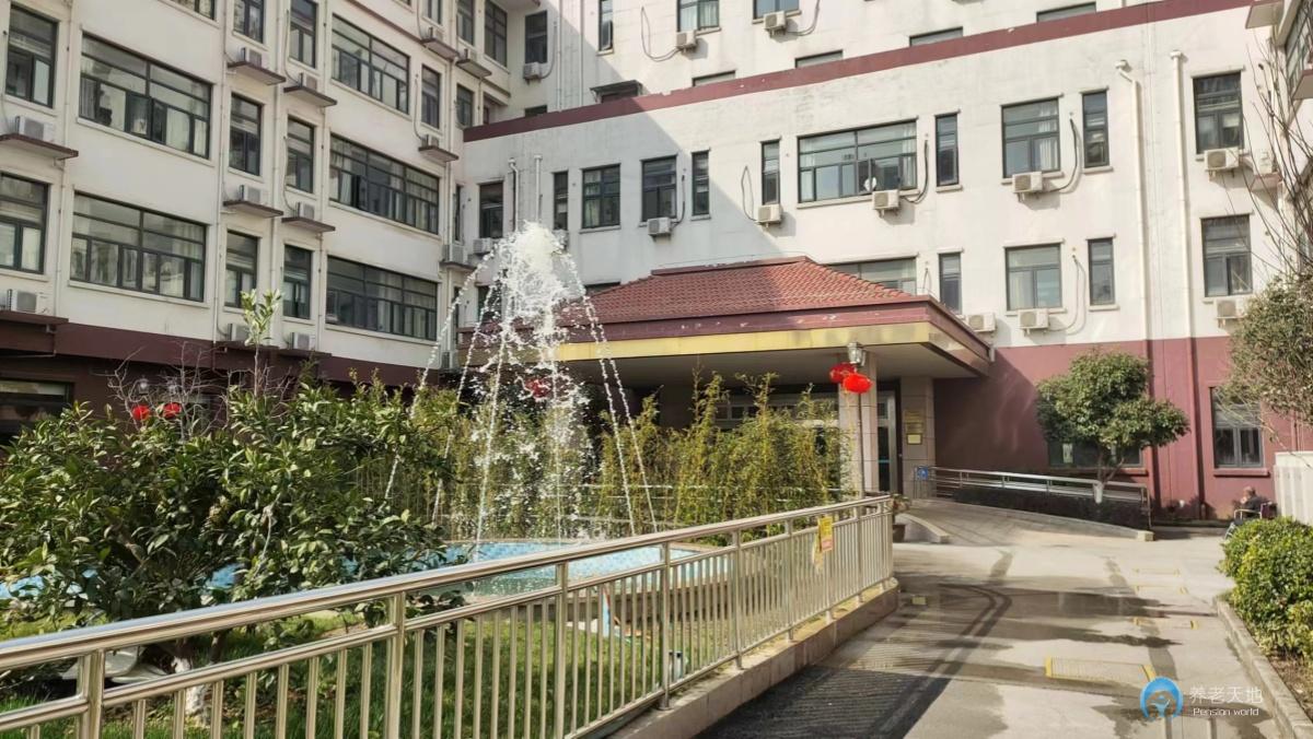 無(wú)錫華莊護(hù)理院 無(wú)錫華莊護(hù)理院