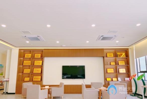 成都致和街道中京愛儂養(yǎng)老服務(wù)綜合體 成都致和街道中京愛儂養(yǎng)老服務(wù)綜合體