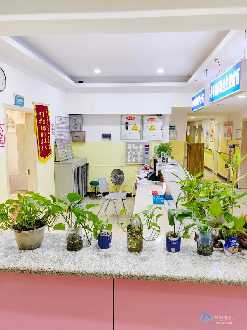 成都市郫都區(qū)港區(qū)醫(yī)院