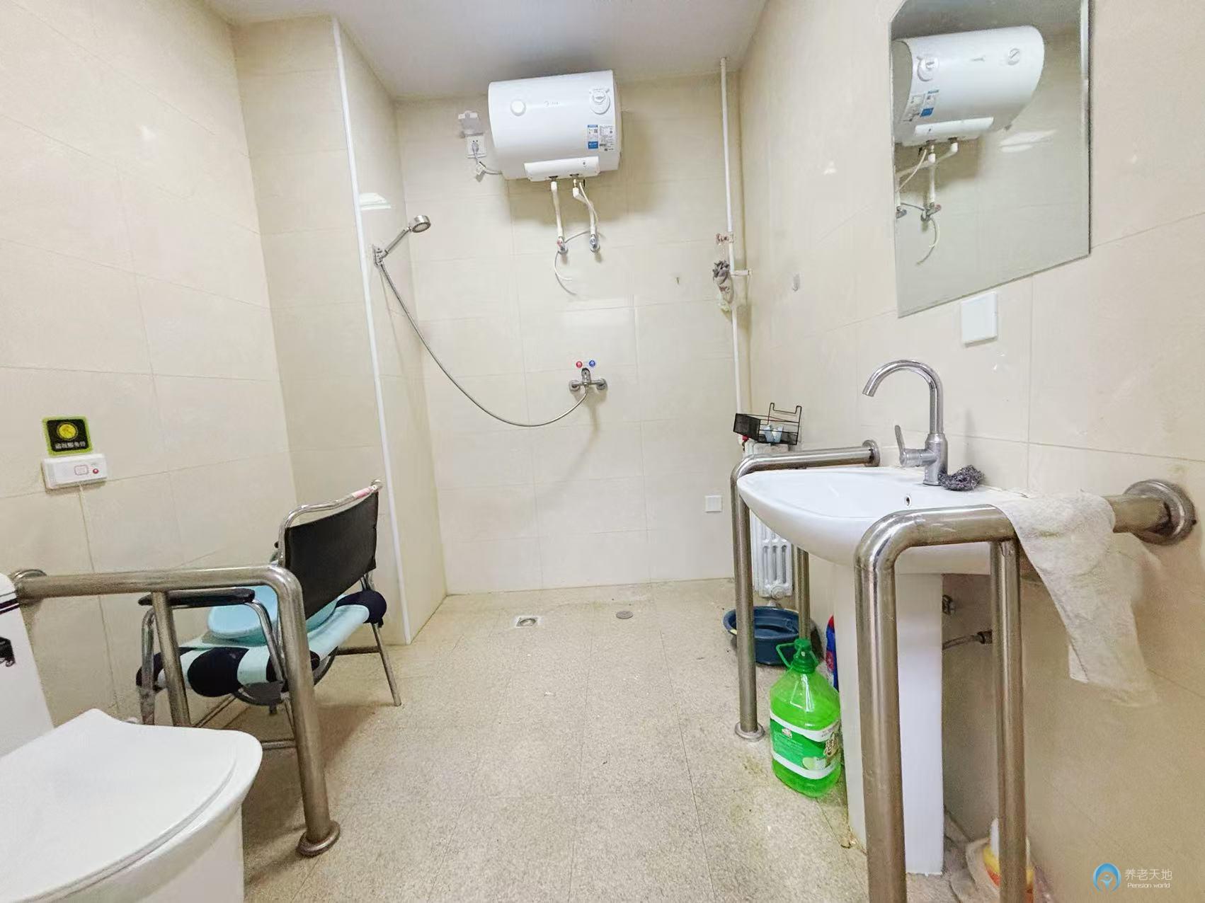 北京市豐臺區(qū)槐房村養(yǎng)老服務中心