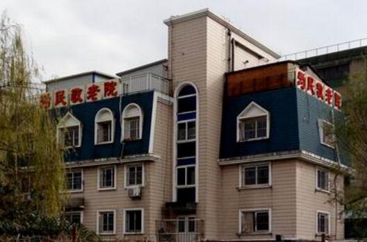 1512623650385074726.jpg 4.jpg