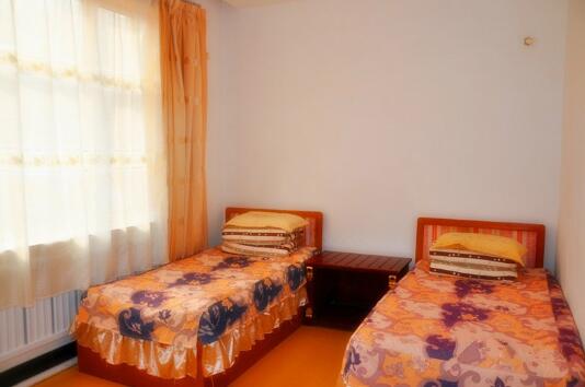 1512626813316044242.jpg 18.jpg