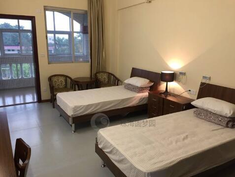 1512634342435060196.jpg 12.jpg