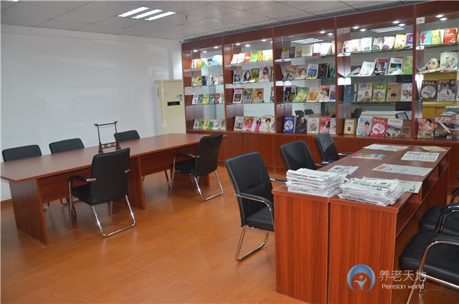 1515633667902081420.jpg 1515633667902081420.jpg