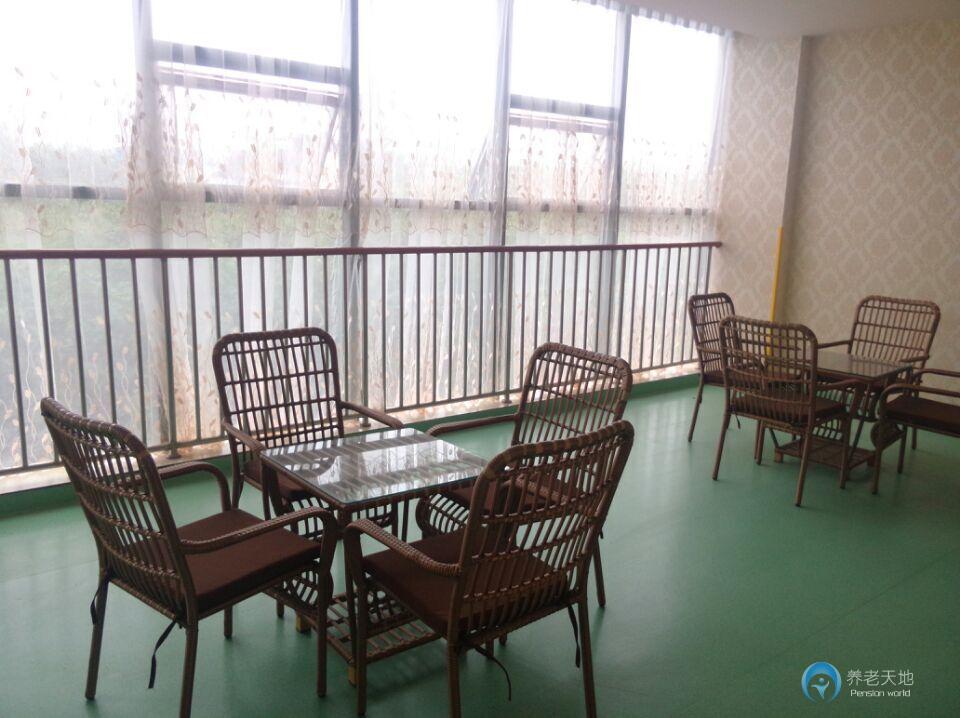 1517364563027085562.jpg 1517364563027085562.jpg