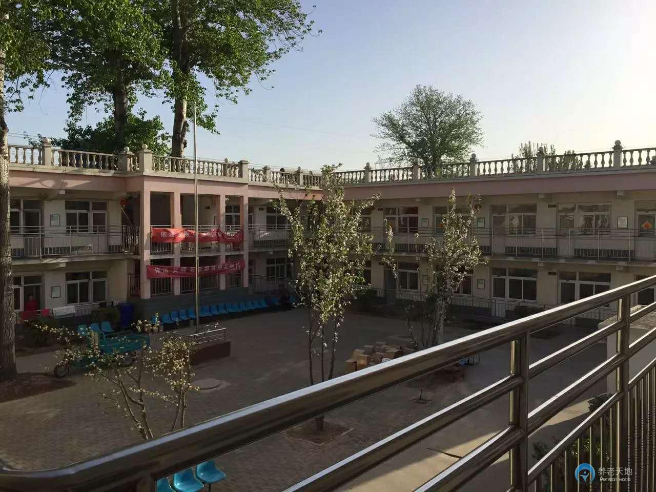 1519436877941065401.jpg 1519436877941065401.jpg