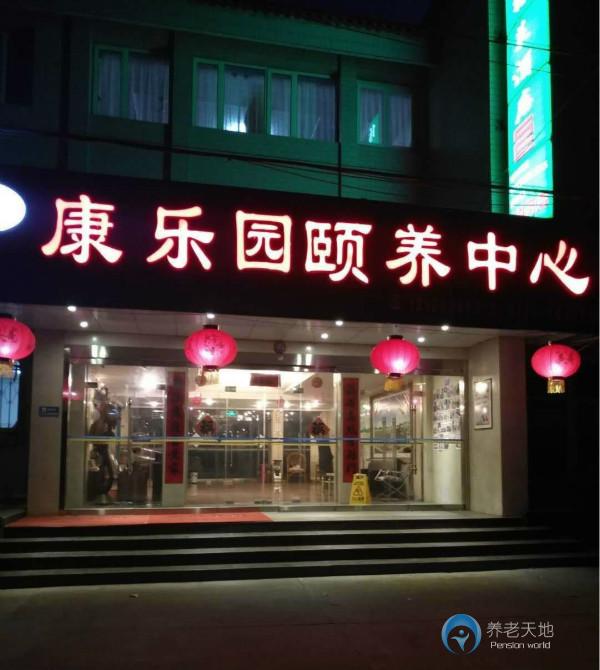 1525915831133049736.jpg 1525915831133049736.jpg