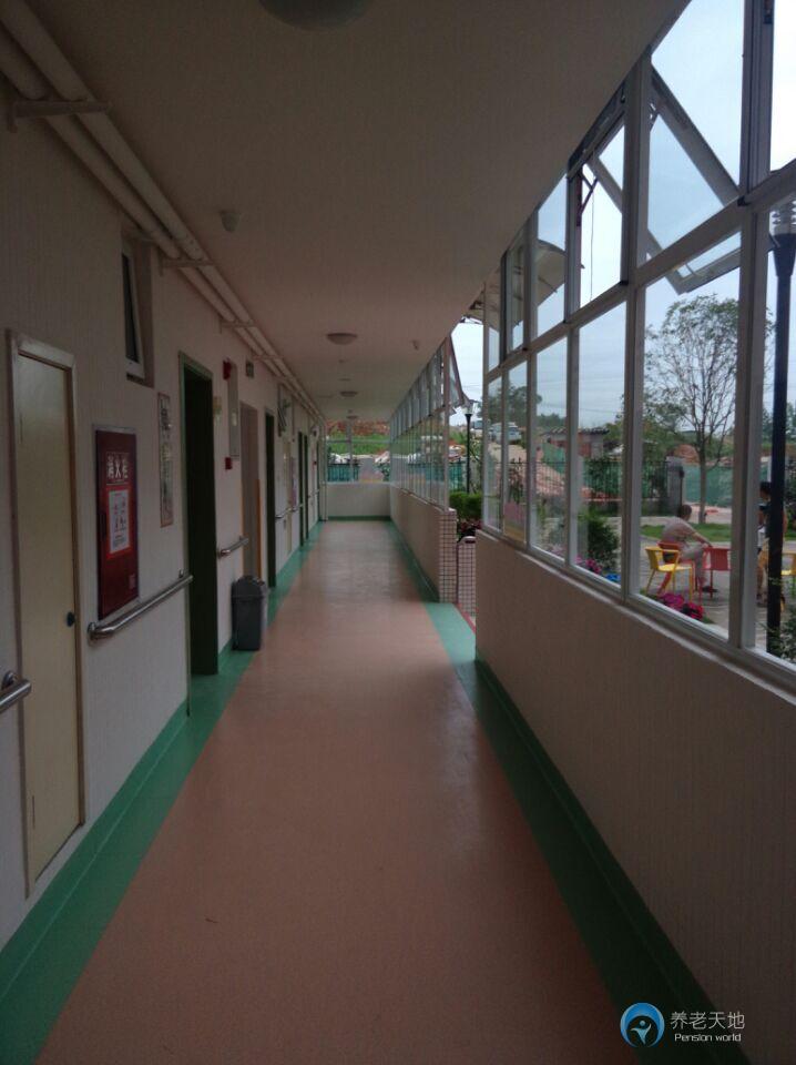 1528509673872074493.jpg 1528509673872074493.jpg