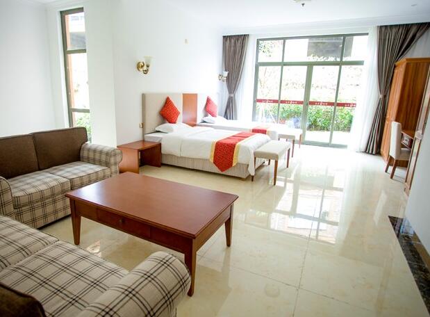 1532570821370054720.jpg 2.jpg