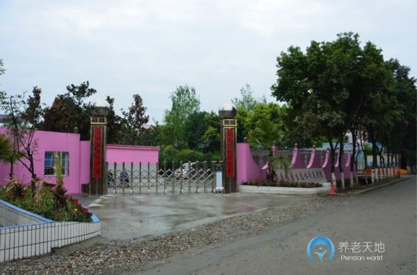 1533690728267050289.jpg 1533690728267050289.jpg