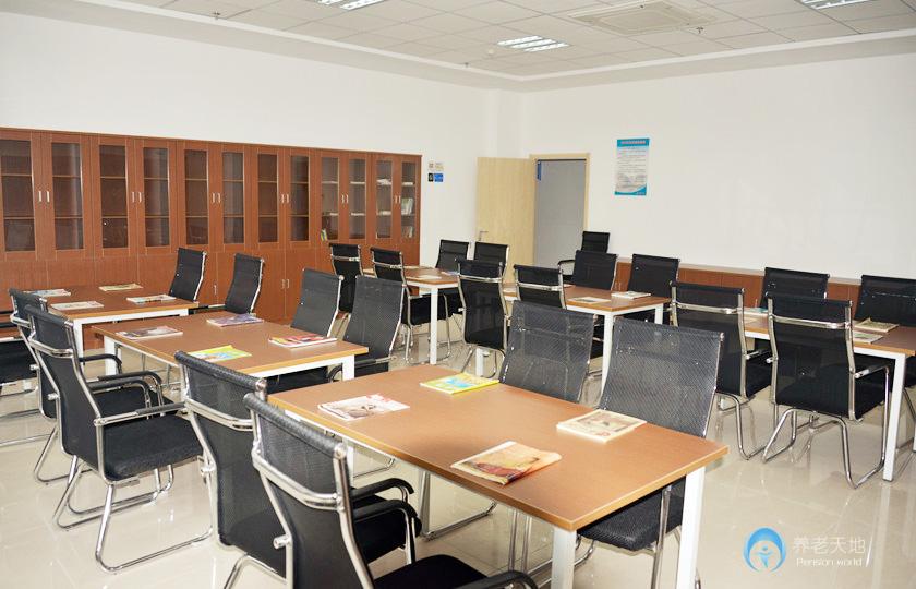 1534296438924098666.jpg 1534296438924098666.jpg