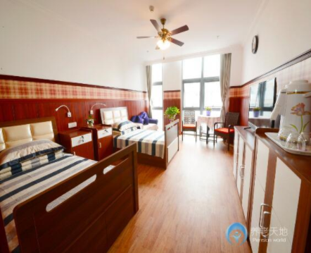 1536732342381095616.png QQ截圖20180912135739.png