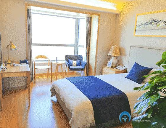 1539656197072080115.png 2018100975769.png