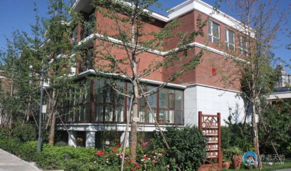 1540345806074075317.png QQ截圖20181024094859.png