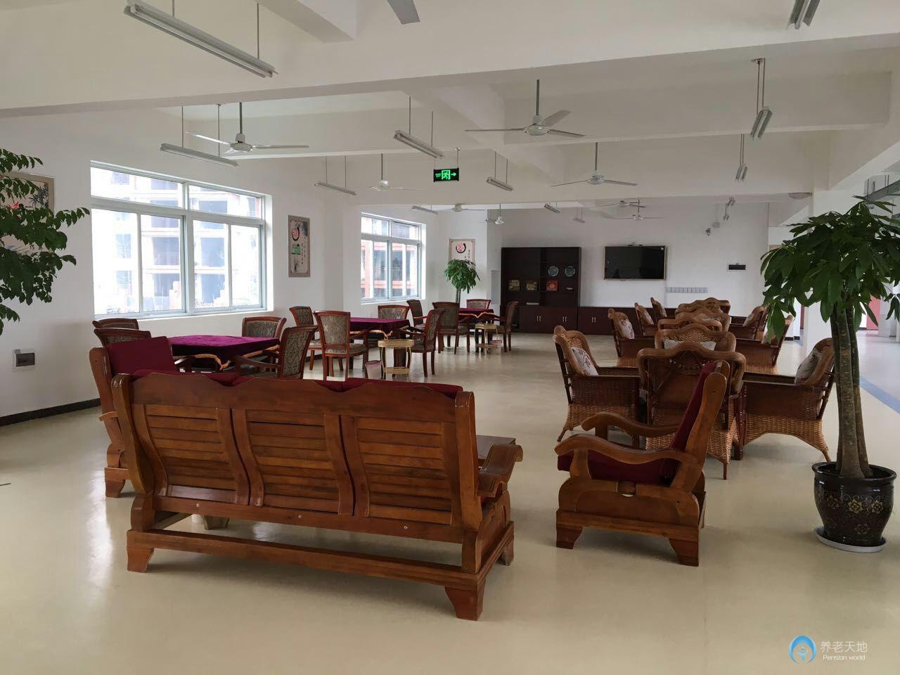 1542763443015026536.jpg 1542763443015026536.jpg