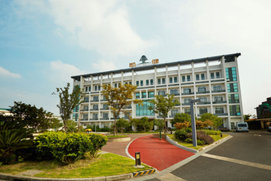 1550557379245093417.png 6.png