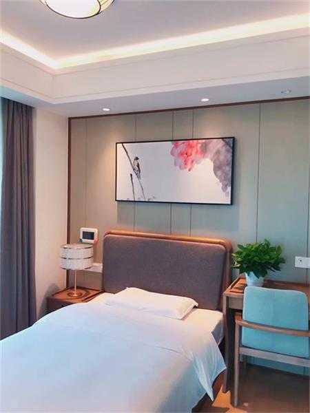 1559735803649035217.jpg 2.jpg