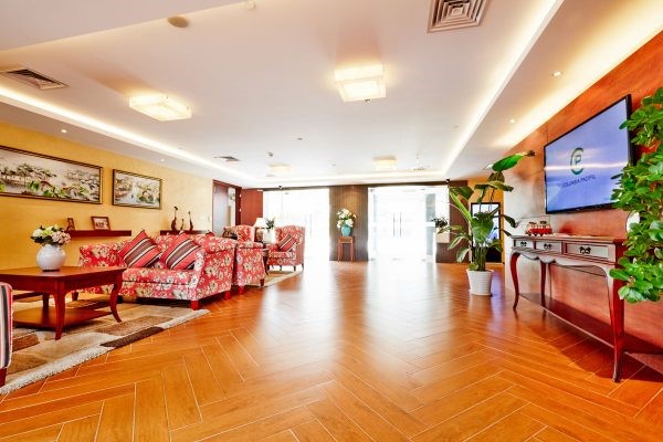 1565056215903038772.jpg 1565056215903038772.jpg