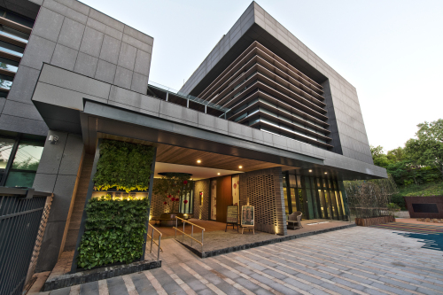 1565148904402089289.jpg 1565148904402089289.jpg