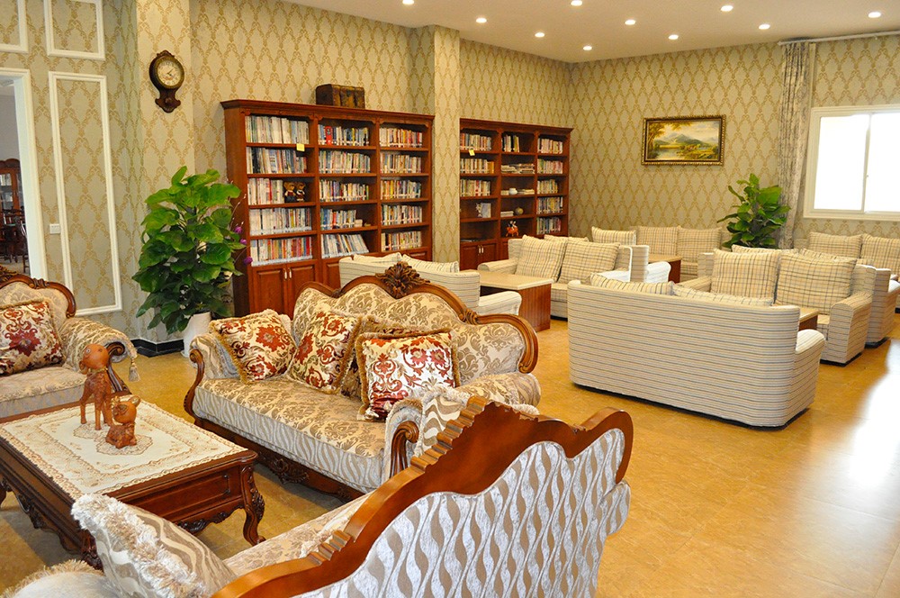 1565691620788068403.jpg 1565691620788068403.jpg