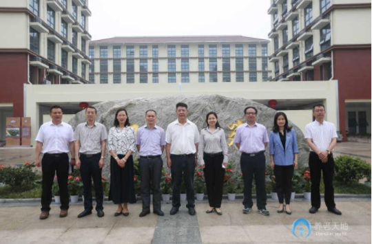 1566212226050045290.png 3.png